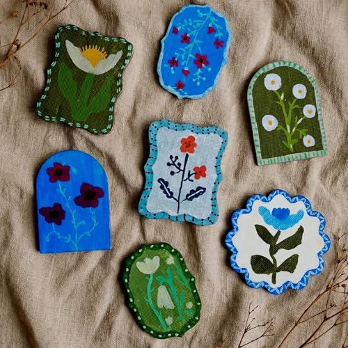 AUREUO Retro Magnetic Mini Canvas Boards for Painting - 2.5 Inch 24 Pack Shaped Small Canvases for Crafts Tiny Painting Canvas Panel for Acrylic Paint & Markers Art Gift