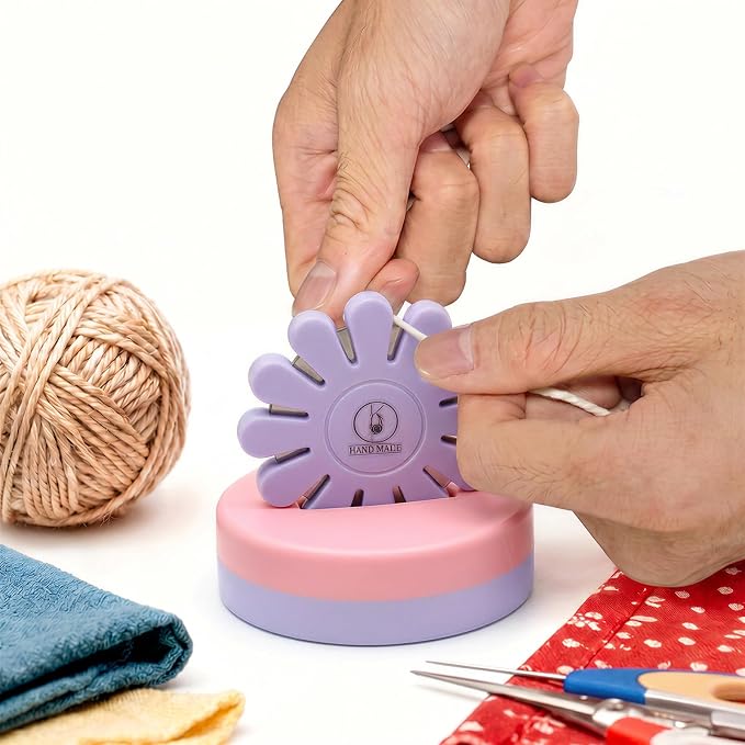 Sizobi Purple Magnetic Pin Holder with Thread Cutter, Blade Saver