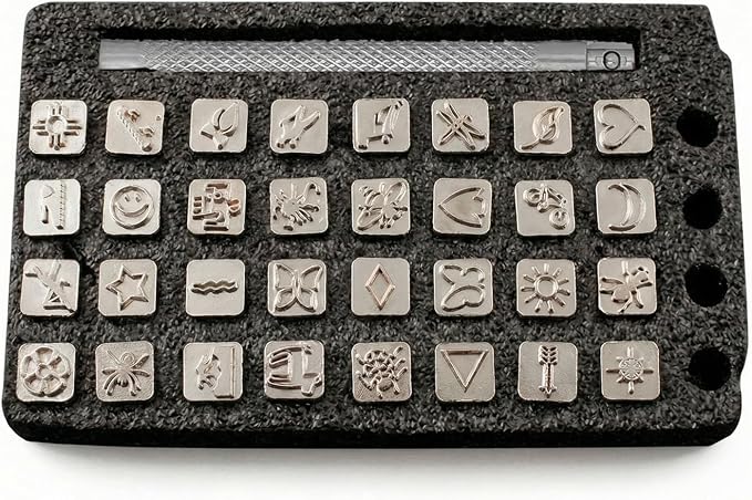 RJLCTH 33 Pcs Native American-Style Prints Leather Stamping Kit
