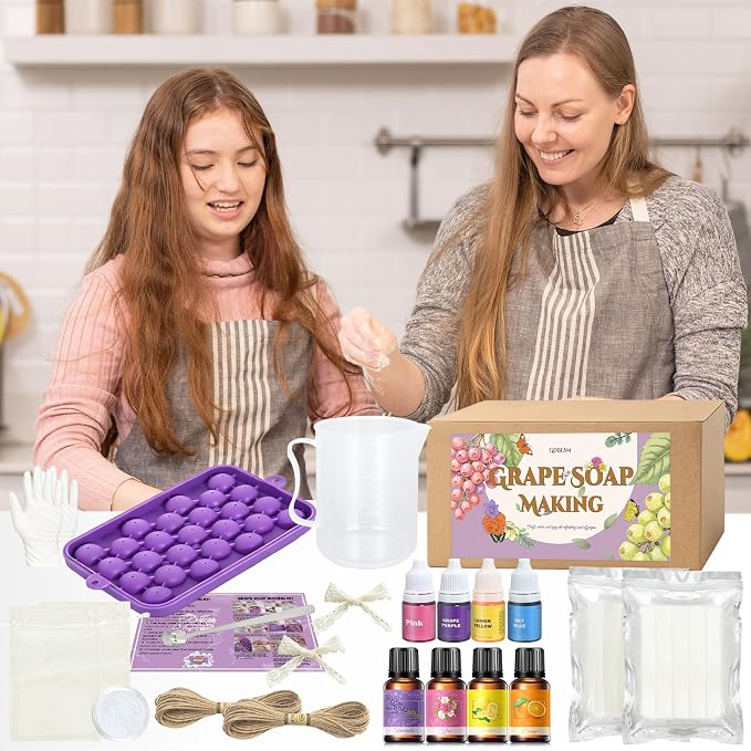 Soap Making Kit, DIY Grape Soap Craft Kits for Adults, Make Your Own Soap with Shea Butter Glycerin Melt and Pour Base, Silicone Molds, Dried Flowers, DIY Craft for Beginners Gift for Women