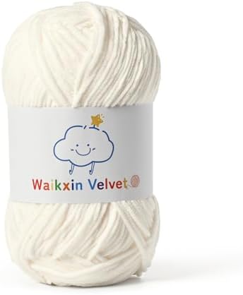Fluffy Chenille Yarn for Crocheting，Baby Yarn for Crocheting Soft，50g/1.76oz Velvet Amigurumi Yarn ，Fingering Weight Yarns for Crocheting Baby Blankets、DIY Craft.(Snow White)