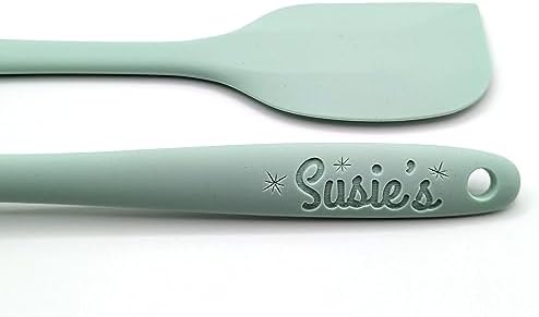 Customizable Silicone Spatula - Personalized Kitchen Tool for Unique Cooks - Heat-Resistant, Non-Stick, and Ergonomic - Your Name Embossed - Perfect Gift Idea (Mint Green)
