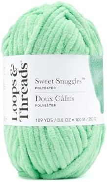 Loops & Threads Sweet Snuggles Yarn - Yarn for Knitting, Crochet, Weaving, and Arts & Crafts - Green, Polyester, 8.8 oz