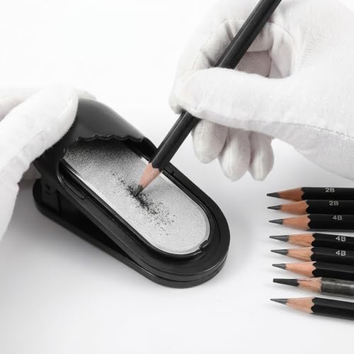 STOBOK Sketch Pencil Sharpener Portable Charcoal Nibs Grinding Tool with Clip Design Compact Drawing Supply for Artists Students and Sketching 3.74 X 1.57 X 1.37 in