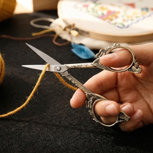 Crochet Scissors with Cover – Antique Bronze Vintage Small Embroidery Scissors, Sharp Craft Scissors for Yarn Thread Sewing Needlework, Cute Butterfly Design Gift for Crocheter Quilter, 4.6 Inch