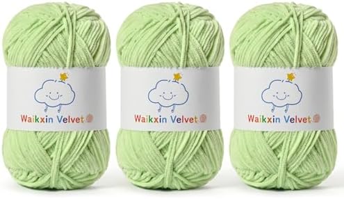 3 Pack Fluffy Chenille Yarn for Crocheting，Baby Yarn for Crocheting Soft，150g/5.28oz Velvet Amigurumi Yarn ，Fingering Weight Yarns for Crocheting Baby Blankets、DIY Craft.(3 Fresh Green)