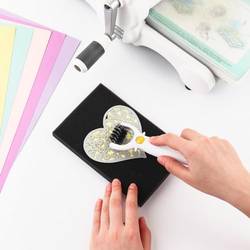 Craft 3 in 1 Multipurpose Craft Tool Set, Die Brush, 3-in-1 Weeding Tool, Brush, Scrape, Pierce, Embossing and Die Cutting Accessory, Retractable Design, DIY Scrapbooking Supplies Die Paper Remover