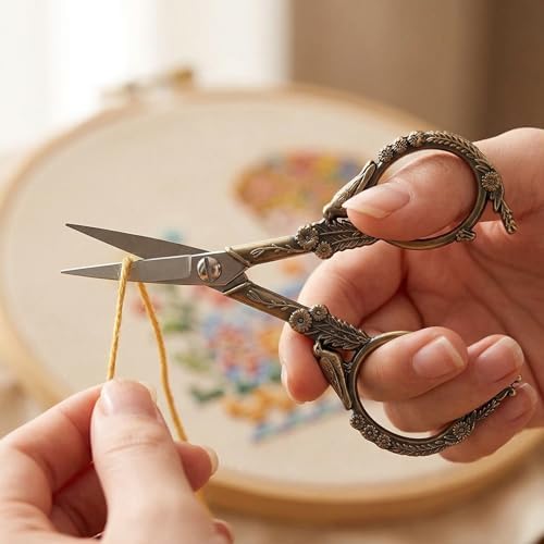Crochet Scissors with Cover – Antique Bronze Vintage Small Embroidery Scissors, Sharp Bird Craft Scissors for Yarn Thread Sewing Needlework, Pretty Gift for Crocheter Quilter, 4.6 Inch