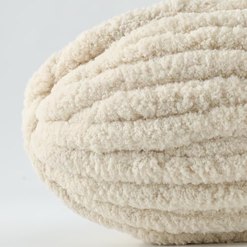 Chunky Yarn for Hand Knitting, No7 Thick Yarn, 250Grams 32Yards, Pack of 4, Perfect for Knitters and Crafters (Beige)