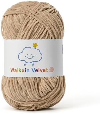 Fluffy Chenille Yarn for Crocheting，Baby Yarn for Crocheting Soft，50g/1.76oz Velvet Amigurumi Yarn ，Fingering Weight Yarns for Crocheting Baby Blankets、DIY Craft.(Light Coffee)