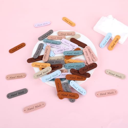 50pcs Handmade Tags for Crochet Handmade Leather Labels Faux Handmade with Love Leather Tags for Handmade Items Embellishment Knit Accessories with Hole for Sewing Crochet Knitting Hats DIY Crafts