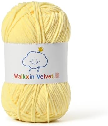 Fluffy Chenille Yarn for Crocheting，Baby Yarn for Crocheting Soft，50g/1.76oz Velvet Amigurumi Yarn ，Fingering Weight Yarns for Crocheting Baby Blankets、DIY Craft.(Light Yellow)