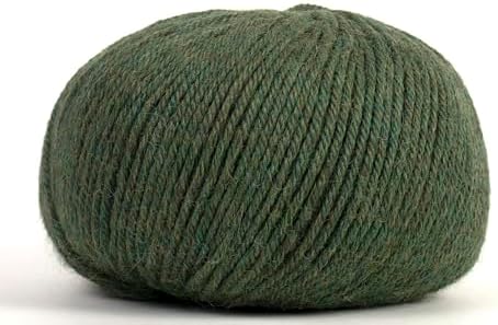 100% Baby Alpaca Yarn for Knitting & Crocheting - Set of 3 Skeins of Premium Yarn DK - Lightweight, Hypoallergenic & Thermal Peru Made - Ideal for Delicate Projects (M024 - Green)