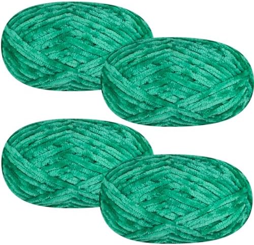 4 PCS 400g Soft Chenille Velvet Yarn for Crocheting,Fluffy Warm Yarn for Knitting and Crochet DIY Craft Blanket Bag Hat Scarve Clothe Gloves Slippers Doll (Green)