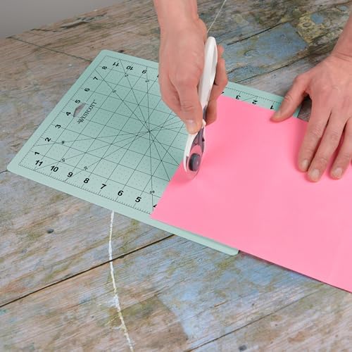 Westcott 9 X 12in Self-Healing Craft Cutting Mat with Grid for Sewing, Quilting, Card Making (00503)
