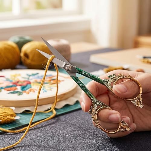 Crochet Scissors with Cover – Green Gold Vintage Small Embroidery Scissors, Sharp Craft Scissors for Yarn Thread Sewing Needlework, Cute Butterfly Design Gift for Crocheter Quilter, 4.6 Inch