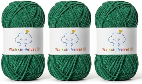 3 Pack Fluffy Chenille Yarn for Crocheting，Baby Yarn for Crocheting Soft，150g/5.28oz Velvet Amigurumi Yarn ，Fingering Weight Yarns for Crocheting Baby Blankets、DIY Craft.(3 Dark Green)