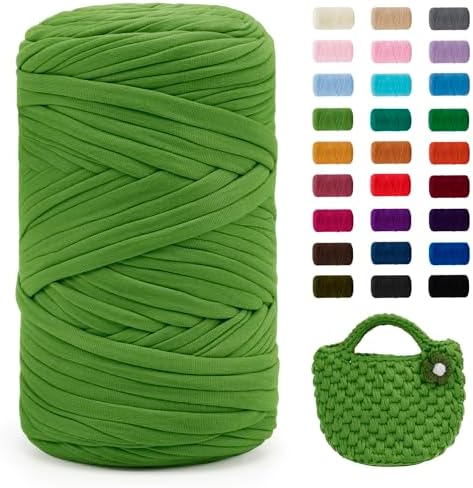 JeogYong T-Shirt Yarn, 400g/131 Yards Elastic Fabric Crochet Cloth T Shirt Yarn, Thick Hand Knitting Polyester Fabric Ribbon for Crocheting Bags/Baskets/Rugs, Home Decor, DIY Crafts (Green)