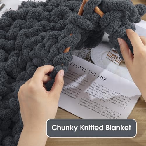MABOZOO Assorted Chunky Yarn for Hand Knitting 8 Pack, Fluffy Jumbo Chenille Yarn, Soft Plush Yarn Bulky, Giant Thick Fuzzy Yarn for Arm Knitting,4 Dark Grey & 4 Rice Grey(31.7 yds,8 oz Each Skein)