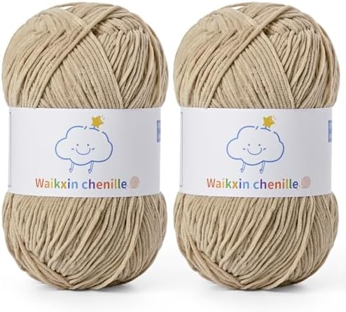Fluffy Chenille Yarn for Crocheting，Baby Yarn for Crocheting Soft，2 Pack of 100g/3.5oz Velvet Amigurumi Yarn ，Fingering Weight Yarns for Crocheting Baby Blankets、DIY Craft.(2 Light Coffee)