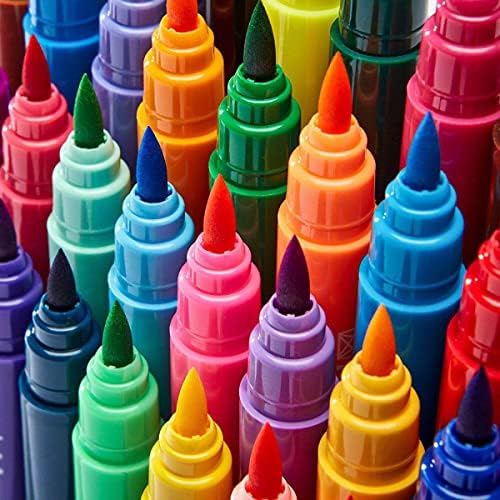 KINGART Brush Tip Watercolor Illustration Markers with Case, 36 Colors, Wide Barrel for Easy Hold, Water-based Non-Toxic Ink, Soft Flexible Tip for Graphic, Sketch, Comic Art, Manga & Lettering
