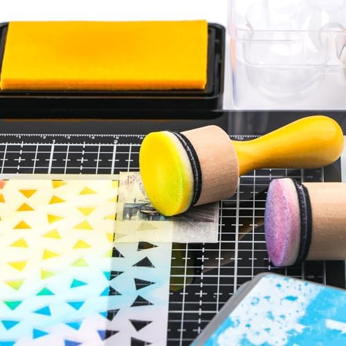 26 Pcs/Sets Ink Blending Tool Sets, Include 2 Pcs Round Ink Mini Applicator Tools and 24 Pcs Replacement Refill Foam Pads for Drawing Distressing Blending Scrapbooking & Stamping Supplies (Green)