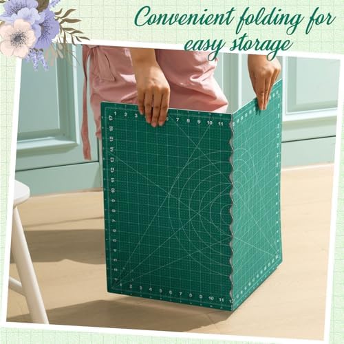 Teenyyou 18" x 24" Self Healing Travel Folding Cutting Mat with Grid for Quilting Sewing Craft Hobby Board Sewing Cutting Mat for Quilting Leather Fabric Crafting Scrapbooking Art Clay, A2+, Green