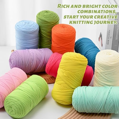 2 Pack Soft Tshirt Crochet Yarn, 800g/228yds High Elastic Hand Knitting Yarns, Thick T Shirt Yarn for Crocheting Bags, Baskets, Cushions, DIY Crafts(Olive Green + Olive Green)