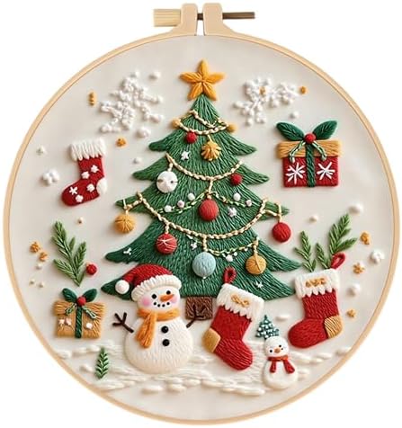 RUIQLXHANG Christmas Embroidery Kit, Gnomes Embroidery Kits for Beginners with Pattern, Cotton Threads, Needles, Instruction, 20cm Hoop, Gift for Mom, Grandma (Christmas Tree)