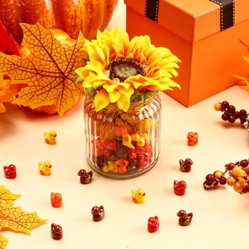 JUNEBRUSHS 50Pcs Fall Mini Resin Ducks Thanksgiving Miniature Figures