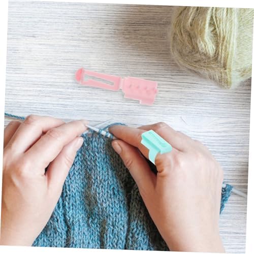 STOBOK 4pcs Knitting Accessories Set Yarn Holder Finger Protectors and Stitch Unpicker Tool for Handmade Crafts