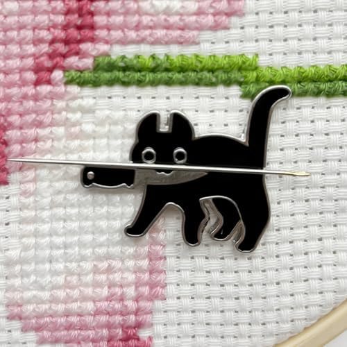 Needle Minder for Keeping Sewing & Embroidery Needles – Magnetic Needlepoint Holder, Cross Stitch Supplies – Secure & Decorative Needle Minders for Stitching & Crafting (Black Cat)
