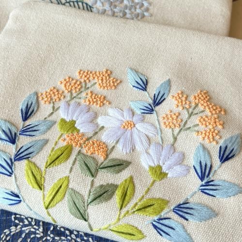 FONNUY Embroidery Kit Makeup Bag for Beginners, Flowers Pre-Stamped Pattern Handbag Coin Purses Making Kits for Adults with Hoop, Easy to Follow Color Thread Needlework (Daisy)