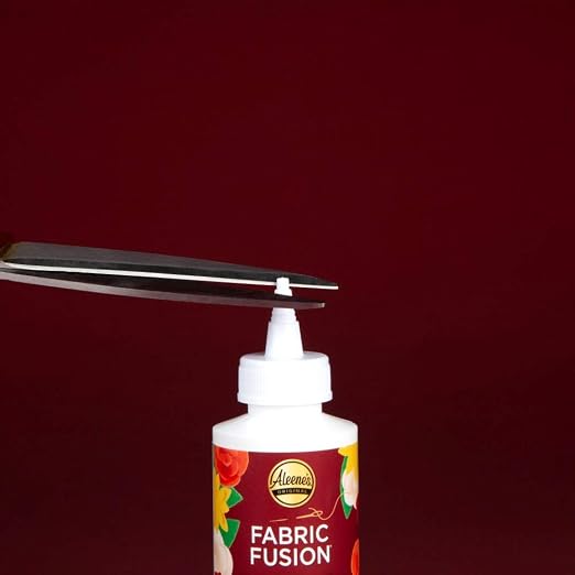 Aleene's Felt Adhesive Fabric Glue, White (43234) (Pack of 2)