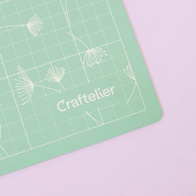 Craftelier - Self Healing Cutting Mat Portable A4 Cutting Board for Crafts and Sewing | Grid and Anti-slip Surface | Size 28 x 20 cm) 8 x 12