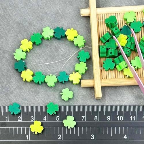 100Pcs St. Patrick's Day Shamrocks Handmade Polymer Clay Beads, Luck Clover Prints Polymer Clay Spacer Beads for Women Jewelry Making DIY Charms Bracelet Necklace Hair Clip Accessories Handmade Craft