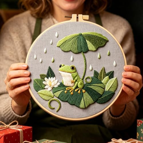 FONNUY Embroidery Kit for Beginners - Frog Under Lotus Leaf DIY Cross Stitch Set, Pre-Printed Fabric with 8’’ Hoop, Cute Rainy Day Art Craft for Adults, Home Decor & Handmade Gift (Green 02)