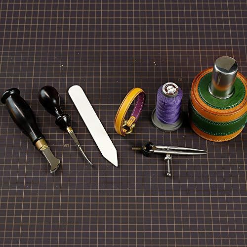 WUTA 100% Genuine Bone Folders Creaser Crafts Scoring Folding Creasing Origami Paper Creaser Crafting Tool for DIY Handmade Burnishing Bookbinding and Paper Crafts,1 Pack