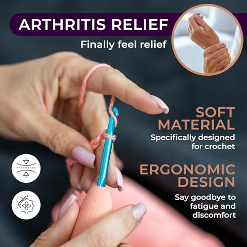 Ergonomic Crochet Hook Grip for 4.5mm–6.5mm, Hooks Comfortable NBR Cushion for Arthritis Relief, Non-Slip Crochet Hook Grips Removable, Crochet Hooks Ergonomic for All Ages