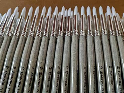 Escoda | Watercolour | Artist Set Julia Barminova | Size 6,1/4,12 | 3 Brushes | Synthetic White Toray + Tendo | Round Pointed + Dagger Striper + Round mop