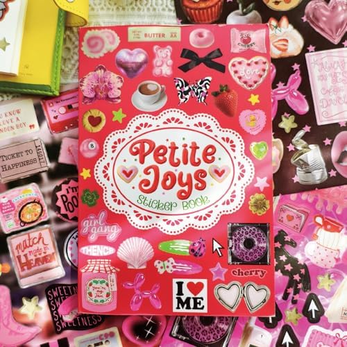 PRSTINCOL Sweetheart Vintage Style Sticker Book, 30 Pages of Aesthetic Stickers for Journaling Adults, Cute Retro Floral and Love Ephemera, 8.3 by 5.5 Inches, Over 550 Pieces