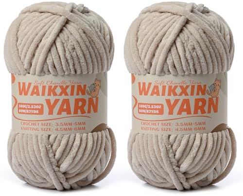 （2 Light Khaki） 2 Pack Super Soft Fuzzy Chenille Chunky Yarn for Crocheting, 200g (175yds) Velvet Fluffy Amigurumi Yarn for Hand Knitting Baby Blankets Weaving Craft