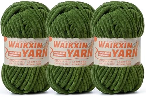 （3 Pine Green） 3 Pack Super Soft Fuzzy Chenille Chunky Yarn for Crocheting, 300g (261yds) Velvet Fluffy Amigurumi Yarn for Hand Knitting Baby Blankets Weaving Craft