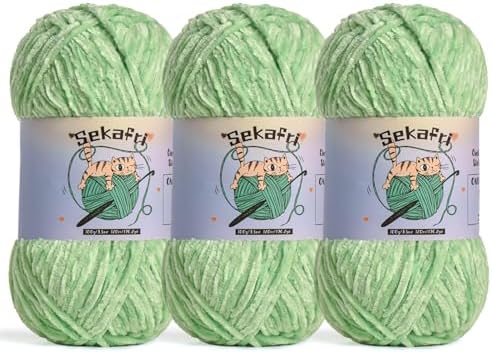 3 Pack of 300g (590yds) Fuzzy Chenille Yarn for Crocheting,Fluffy Amigurumi Crochet Yarn for DIY Craft/Hat/Clothes, Soft Velvet Baby Blanket Yarns（3 Light Green）