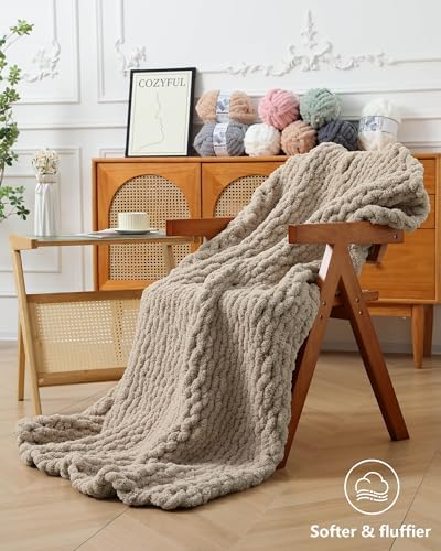 Cozyful Chunky Yarn for Hand Knitting, #9 Thick Jumbo Big Chunky Yarn for Crocheting, Super Chunky Knit Blanket Yarns, Large Chunky Chenille Yarns, 8 Pack (30 yds 8 oz Each Skein), Khaki