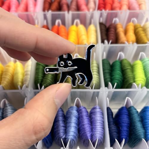 Needle Minder for Keeping Sewing & Embroidery Needles – Magnetic Needlepoint Holder, Cross Stitch Supplies – Secure & Decorative Needle Minders for Stitching & Crafting (Black Cat)