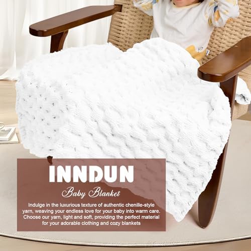 White Chunky Chenille Yarn, #6 Super Bulky, 3.5 oz/72 Yards