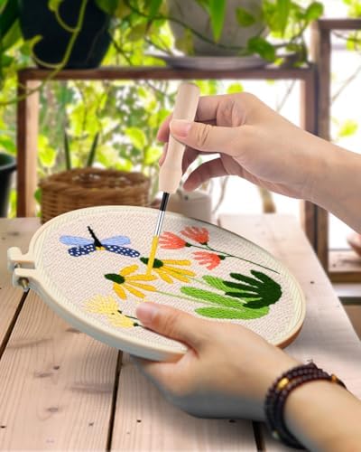 TINDTOP Punch Needle Kits, DIY Punch Embroidery Kits for Adults Beginner, Tool with Punch Needle Fabric, Hoops, Yarns and Sewing Needles (Set B)