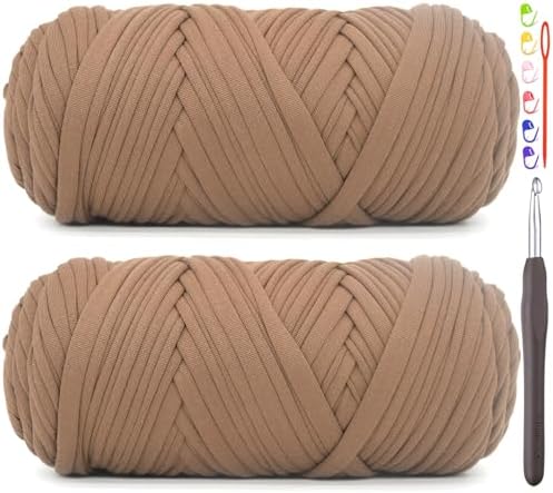 2 Pack Tshirt Yarn for Crocheting,Brown T Shirt Chunky Elastic Fabric Thick T-Shirt Crochet Yarn for Beginners Crocheting Hand Knitting Bag/Basket/Coasters/DIY Crafts/Home Decor 2 * 200G(Coffee Brown