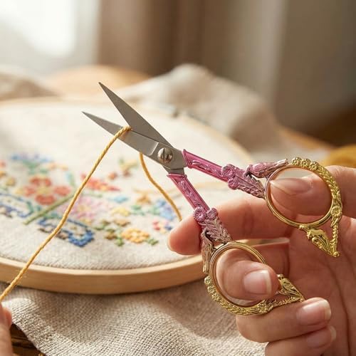 Crochet Scissors with Cover – Pink Gold Vintage Small Embroidery Scissors, Sharp Craft Scissors for Yarn Thread Sewing Needlework, Cute Bird Design Gift for Crocheter Quilter, 4.6 Inch